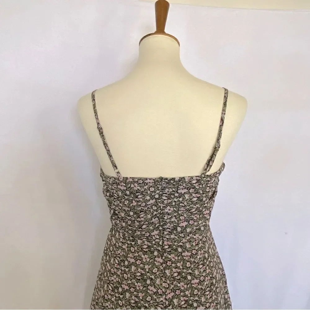 MISSGUIDED ROMPER FLORAL PRINT - Picture 10 of 15
